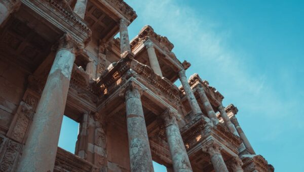 10 Iconic World Heritage Sites and Their Lesser-Known Alternatives